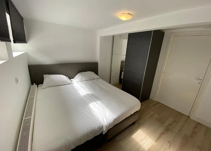 דירה Jordans האג