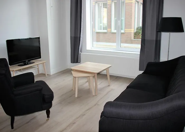 Jordans דירה האג